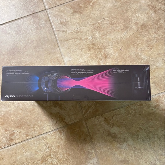 SEALED New Dyson Supersonic Hair Dryer Pink - Picture 3 of 4